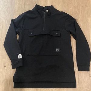 Mainio Black Half Zip